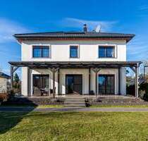 Haus zum Kaufen in Berlin 1.300.000,00 € 194 m²