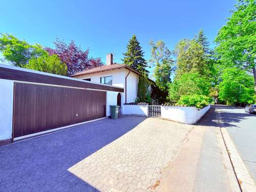 Foto - Haus zum Kaufen in Röttenbach 644.000,00 € 106 m²