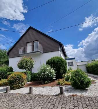 Foto - Haus zum Kaufen in Wallerfangen 270.000,00 € 160 m²