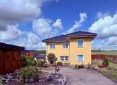 Haus zum Kaufen in Schwedt 299.000,00 € 210 m²