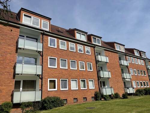 Foto - Wohnung zum Kaufen in Wedel 106.000,00 € 29.28 m²