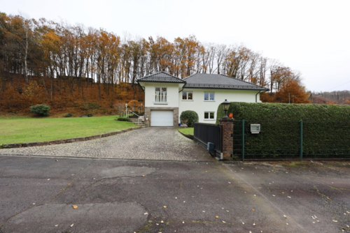 Foto - Haus zum Kaufen in Morsbach 685.000,00 € 225.36 m²