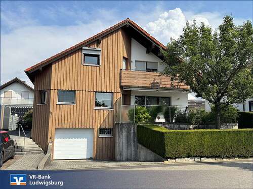 Foto - Haus zum Kaufen in Neckarwestheim 730.000,00 € 185 m²