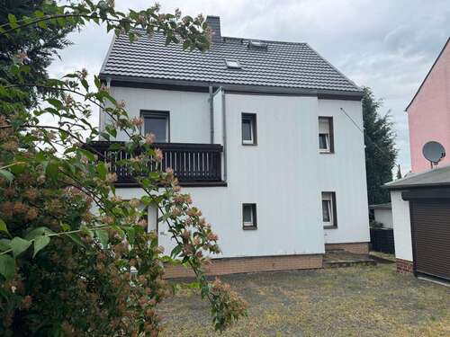 Foto - Haus zum Kaufen in NeukirchenErzgebirge OT Adorf 129.000,00 € 170 m²