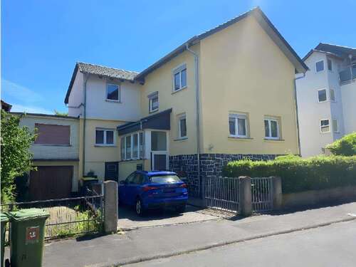 Foto - Haus zum Kaufen in Gedern 299.000,00 € 200 m²