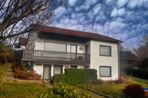 Foto - Haus zum Kaufen in Hohenberg 345.000,00 € 180 m²