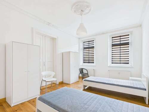 Foto - Wohnung zum Mieten in Berlin 360,00 € 93 m²