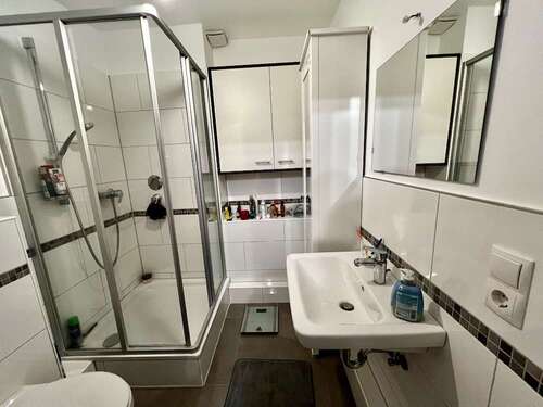 Foto - Wohnung zum Kaufen in Düsseldorf Heerdt 220.000,00 € 49.44 m²