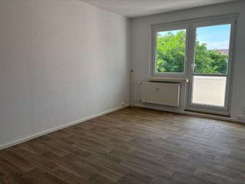 Foto - Wohnung zum Mieten in Dessau-Roßlau 486,00 € 69.4 m²