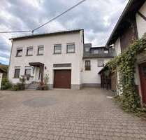 Haus zum Kaufen in Brey 450.000,00 € 257 m²