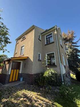 Foto - Haus zum Kaufen in Fraureuth 105.000,00 € 135.32 m²