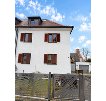 Haus zum Kaufen in Augsburg 549.000,00 € 122 m²