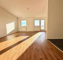 Wohnung zum Mieten in Plauen 348,00 € 69.3 m²