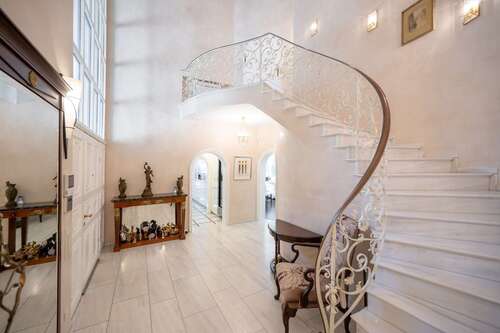 Foto - Haus zum Kaufen in Meerbusch 3.900.000,00 € 582 m²