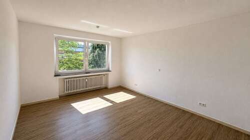 Foto - Wohnung zum Mieten in Krefeld-Stadtmitte 750,00 € 88 m²