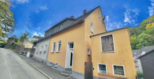 Foto - Haus zum Kaufen in Dillenburg 199.000,00 € 130 m²