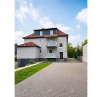 Haus zum Mieten in Mahlow 4.690,00 € 297 m²