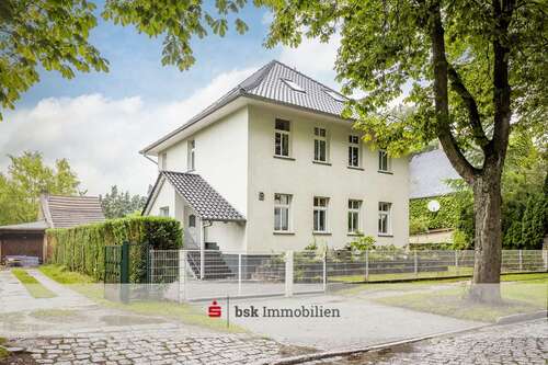 Foto - Haus zum Kaufen in Neuenhagen bei Berlin 649.000,00 € 176.91 m²