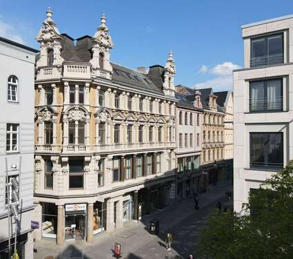 Foto - Wohnung zum Mieten in Halle (Saale) 620,00 € 90 m²