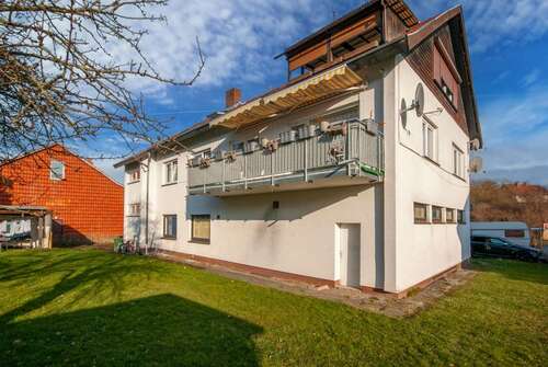 Foto - Haus zum Kaufen in Waake 380.000,00 € 247 m²
