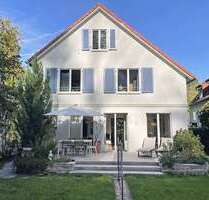 Haus zum Mieten in Stuttgart 4.500,00 € 215 m²