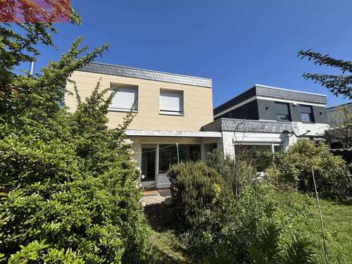 Foto - Haus zum Kaufen in Garbsen 269.000,00 € 104 m²