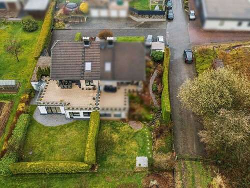Foto - Haus zum Kaufen in Hückeswagen 699.900,00 € 210 m²