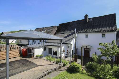 Foto - Haus zum Kaufen in Ehringshausen 139.000,00 € 93.16 m²