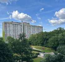 Wohnung zum Kaufen in Stuttgart 199.000,00 € 81 m²