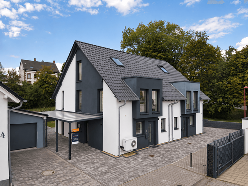 Foto - Haus zum Kaufen in Waldmohr 449.000,00 € 162 m²