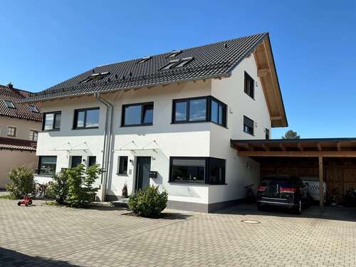 Foto - Haus zum Kaufen in Neuching 1.049.000,00 € 175 m²