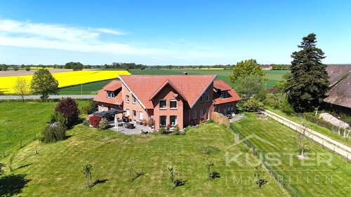 Foto - Haus zum Kaufen in Lüdersfeld 629.000,00 € 300 m²