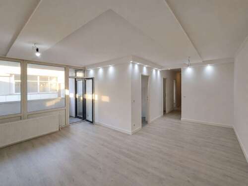 Foto - Wohnung zum Mieten in Krefeld 930,00 € 81 m²