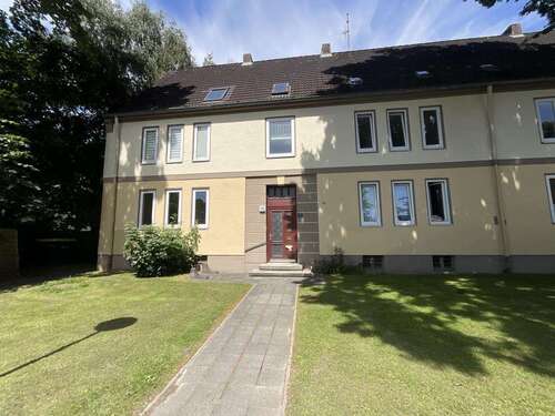 Foto - Wohnung zum Mieten in Wilhelmshaven 369,00 € 51.47 m²