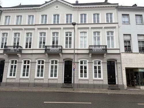 Foto - Wohnung zum Kaufen in Krefeld-Stadtmitte 215.000,00 € 77 m²