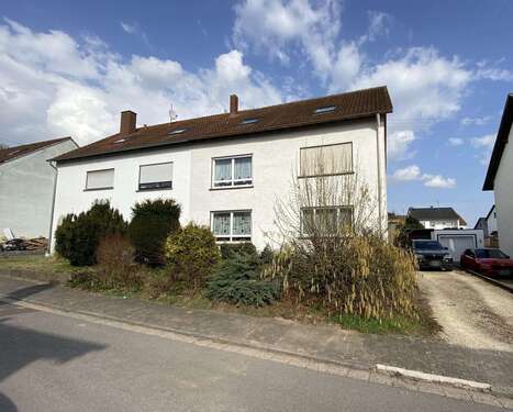 Foto - Haus zum Kaufen in Kleinblittersdorf 248.000,00 € 221 m²
