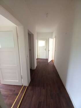 Foto - Wohnung zum Mieten in Werdau 387,00 € 64.57 m²