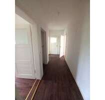 Wohnung zum Mieten in Werdau 387,00 € 64.57 m²