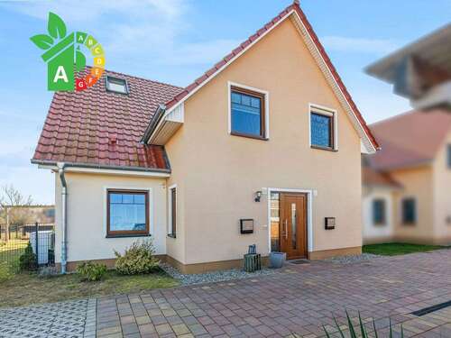 Foto - Haus zum Kaufen in Dorf Mecklenburg 364.900,00 € 106 m²