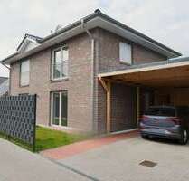 Haus zum Mieten in Norderstedt 2.200,00 € 130 m²