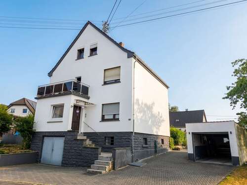 Foto - Haus zum Kaufen in Ötzingen 268.000,00 € 136 m²