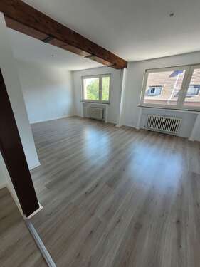 Foto - Wohnung zum Mieten in Oberhausen 488,28 € 78 m²