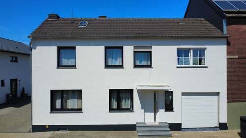 Foto - Haus zum Kaufen in Nörvenich 378.900,00 € 187 m²