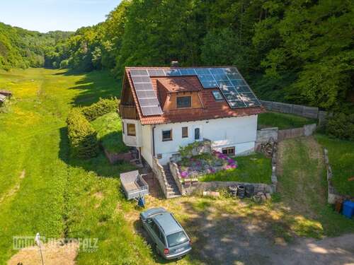 Foto - Haus zum Kaufen in Trulben 320.000,00 € 154 m²