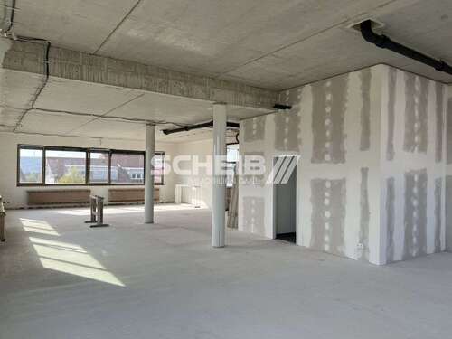Foto - Büro in Michelfeld 1.928,75 € 154.3 m²