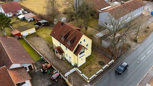 Foto - Haus zum Kaufen in Abenberg 397.000,00 € 207 m²