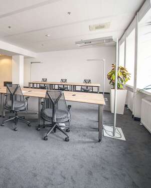 Foto - Büro in Berlin 6.402,00 € 245 m²