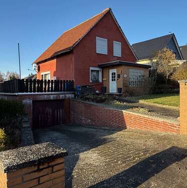 Foto - Haus zum Kaufen in Helmstedt 195.000,00 € 98 m²