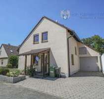 Haus zum Kaufen in Adelsdorf 479.000,00 € 115.41 m²