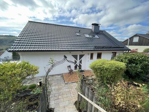 Foto - Haus zum Kaufen in Lüdenscheid 359.000,00 € 185 m²